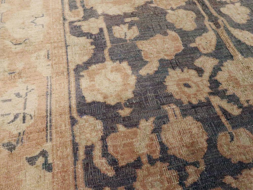 Antique Indian Agra Carpet, No.13970 - Gsblank