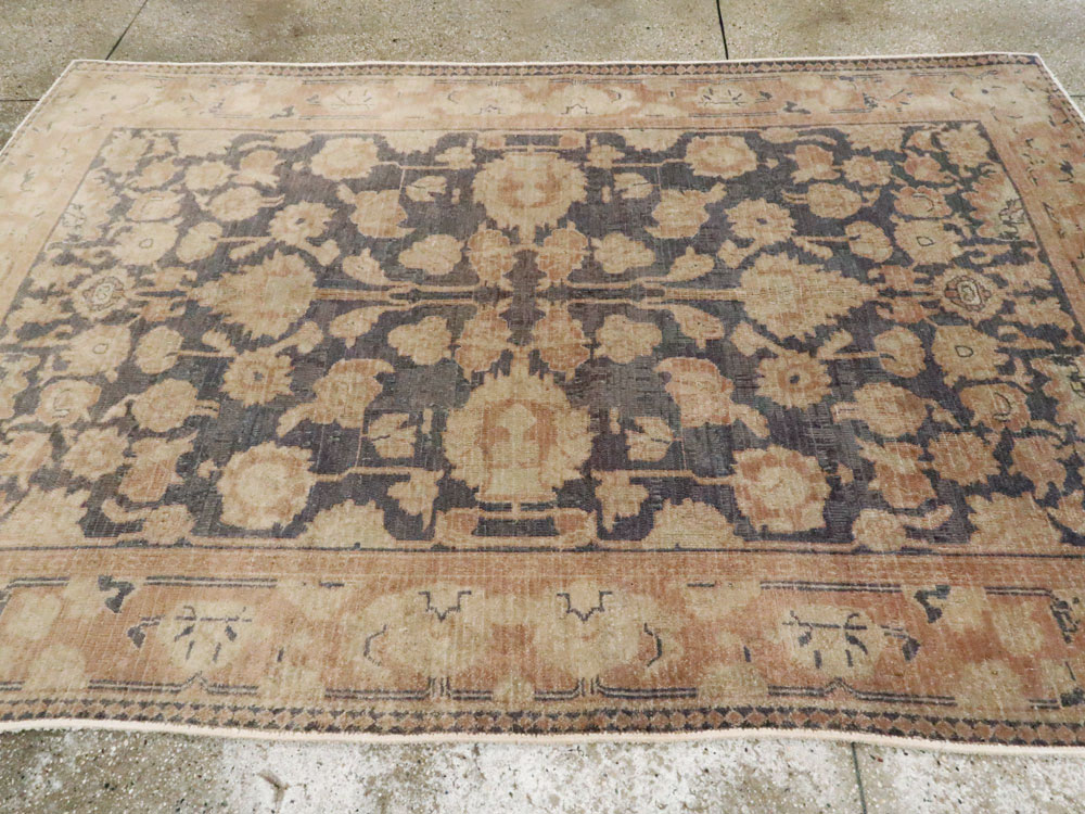 Antique Indian Agra Carpet, No.13970 - Gsblank