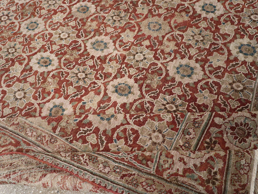Antique Persian Tabriz Carpet, No.13971 - Gsblank