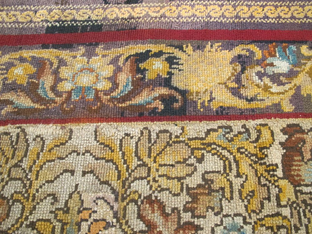 Vintage Irish Donegal Accent Carpet, No.13979 - Gsblank