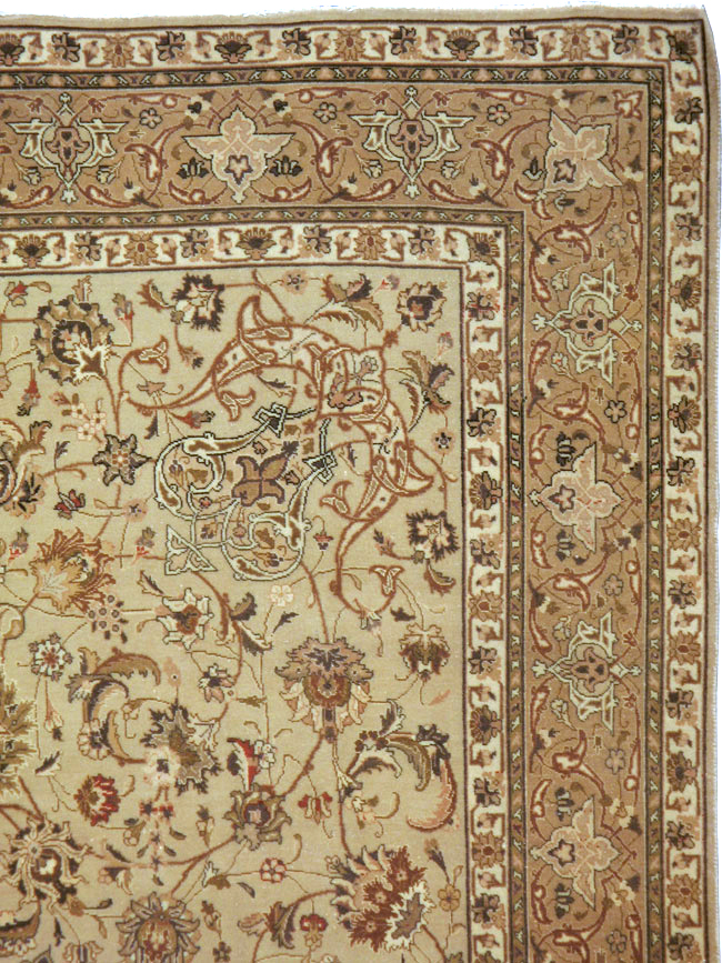 Vintage Persian Tabriz Carpet, No.13995 - Gsblank