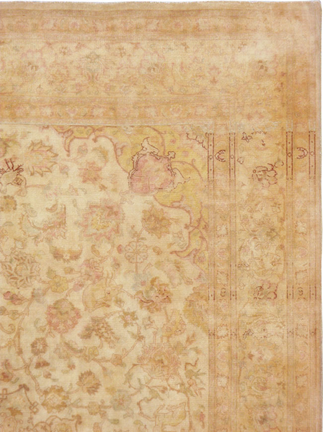 Vintage Persian Tabriz Carpet, No.13998 - Gsblank