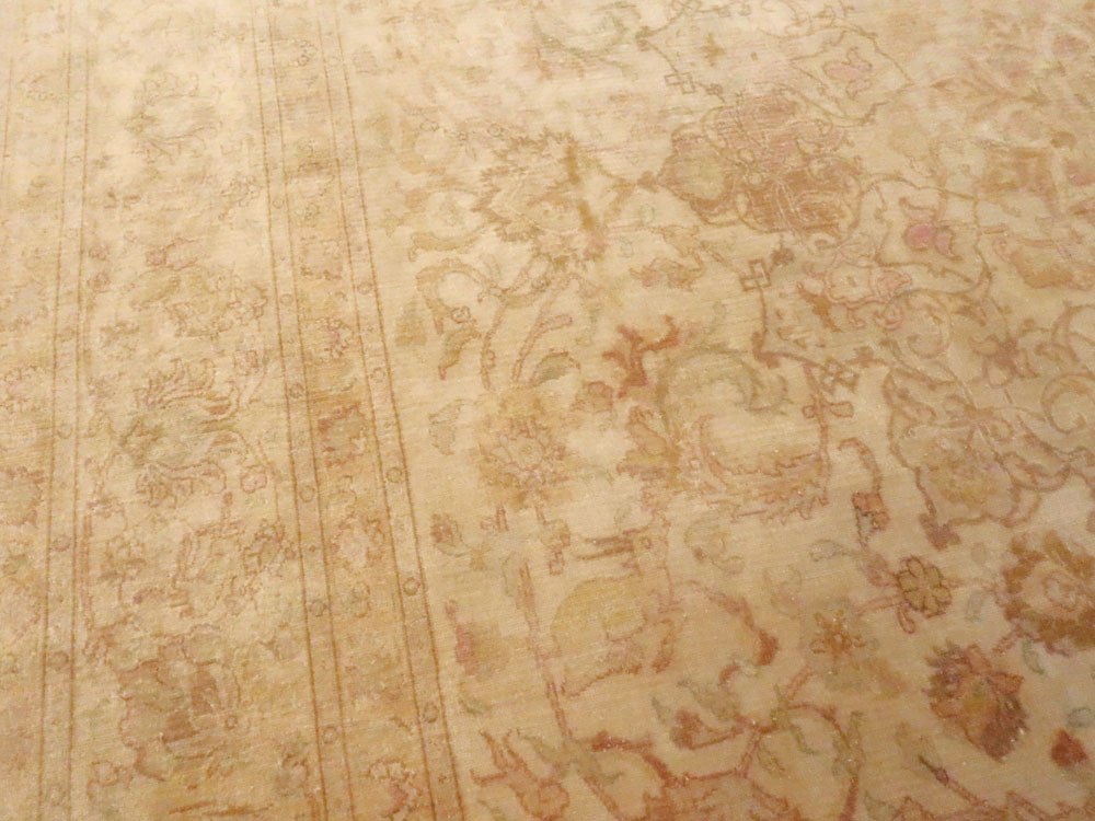 Vintage Persian Tabriz Carpet, No.13998 - Gsblank