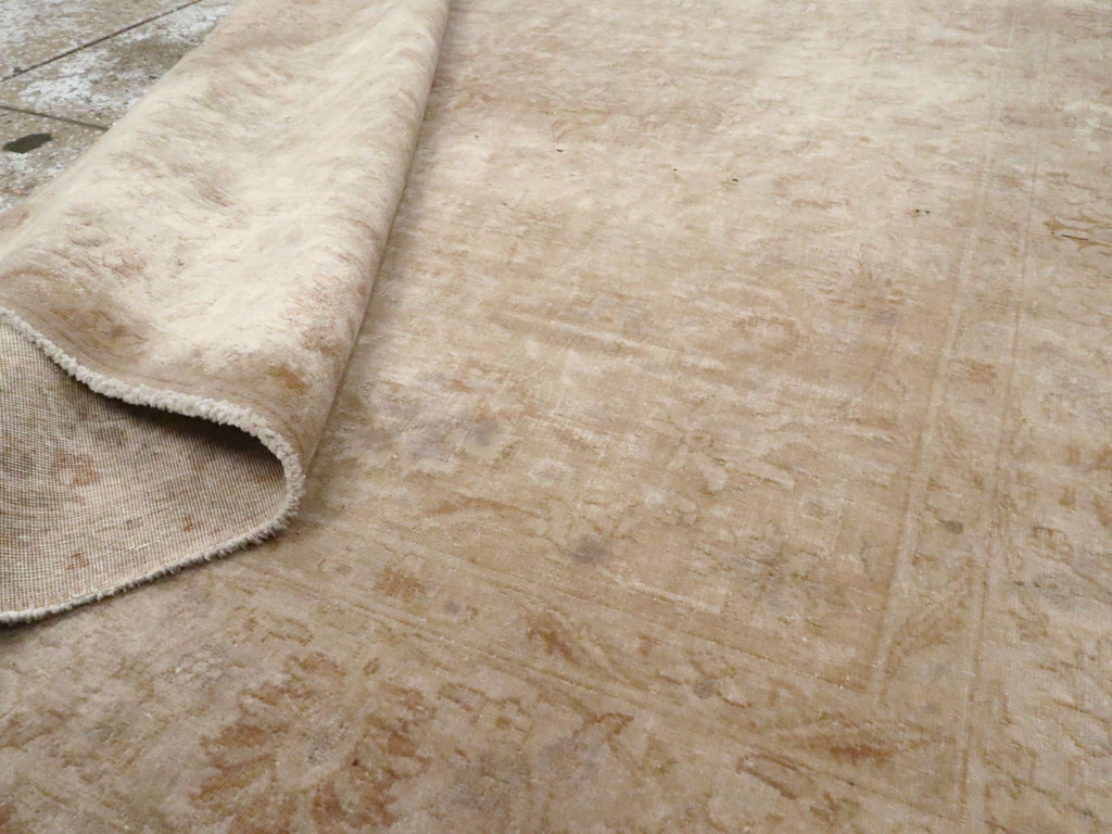 Vintage Persian Tabriz Carpet, No.14003 - Gsblank