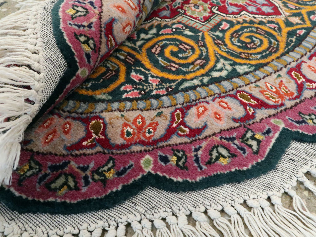 Vintage Persian Tabriz Oval Carpet (Pair: 2 of 2), No.14006 - Gsblank