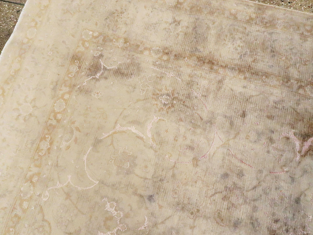 Vintage Persian Tabriz Carpet, No.14007 - Gsblank