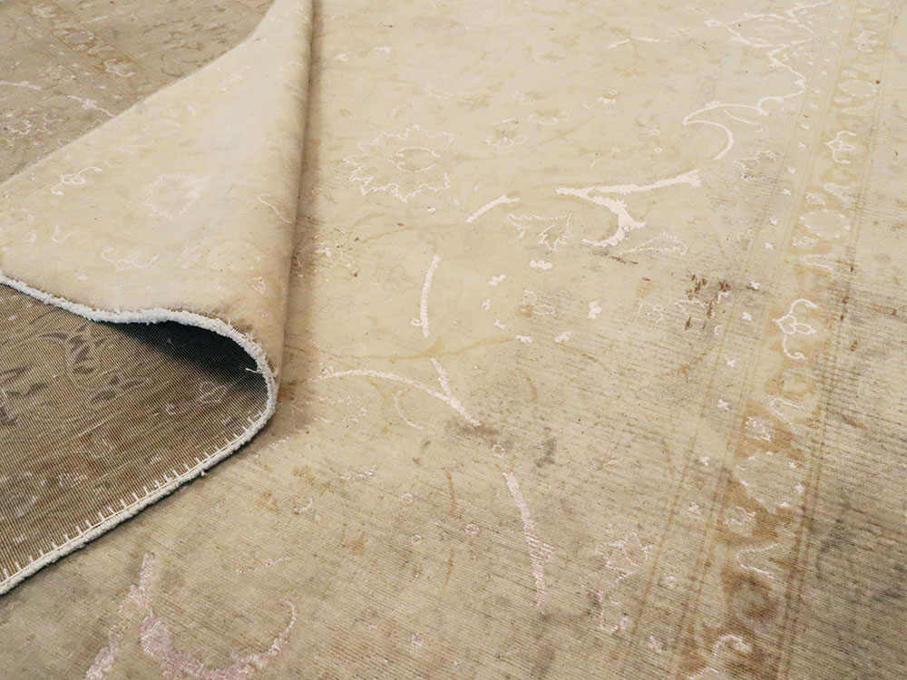 Vintage Persian Tabriz Carpet, No.14007 - Gsblank