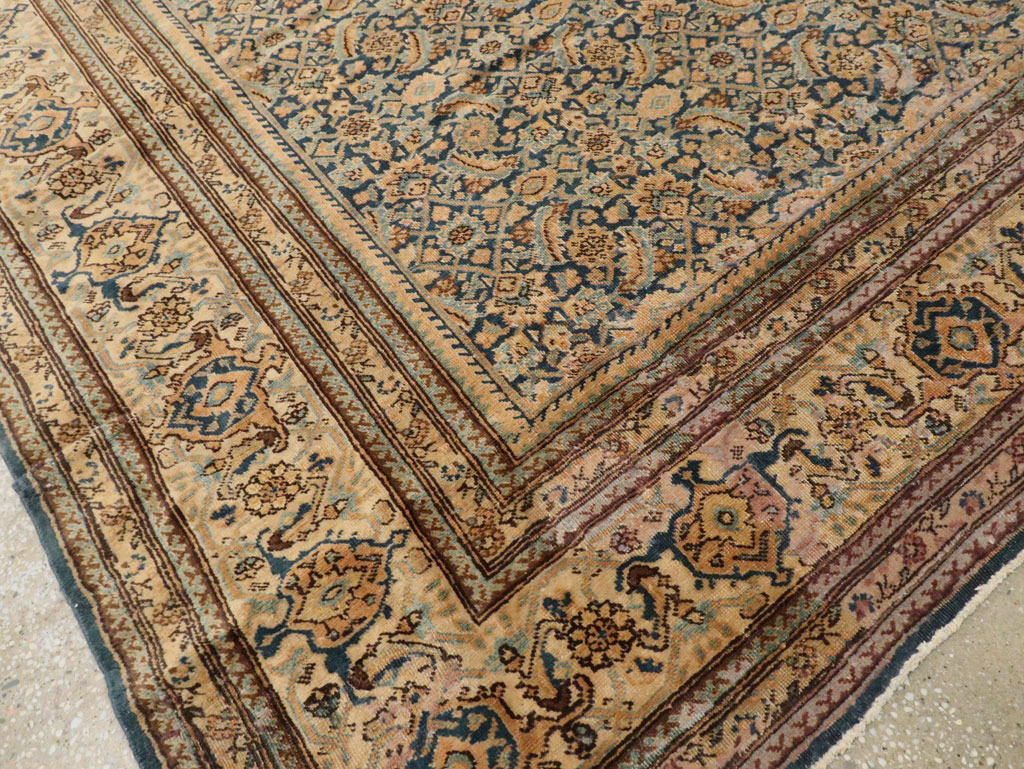 Antique Persian Tabriz Rug, No.14031 - Gsblank