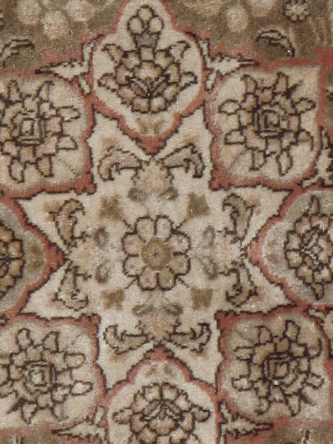 Vintage Persian Tabriz Round Carpet, No.14057 - Gsblank