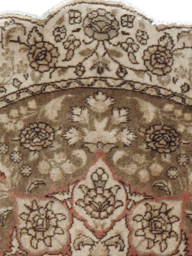 Vintage Persian Tabriz Round Carpet, No.14057 - Gsblank