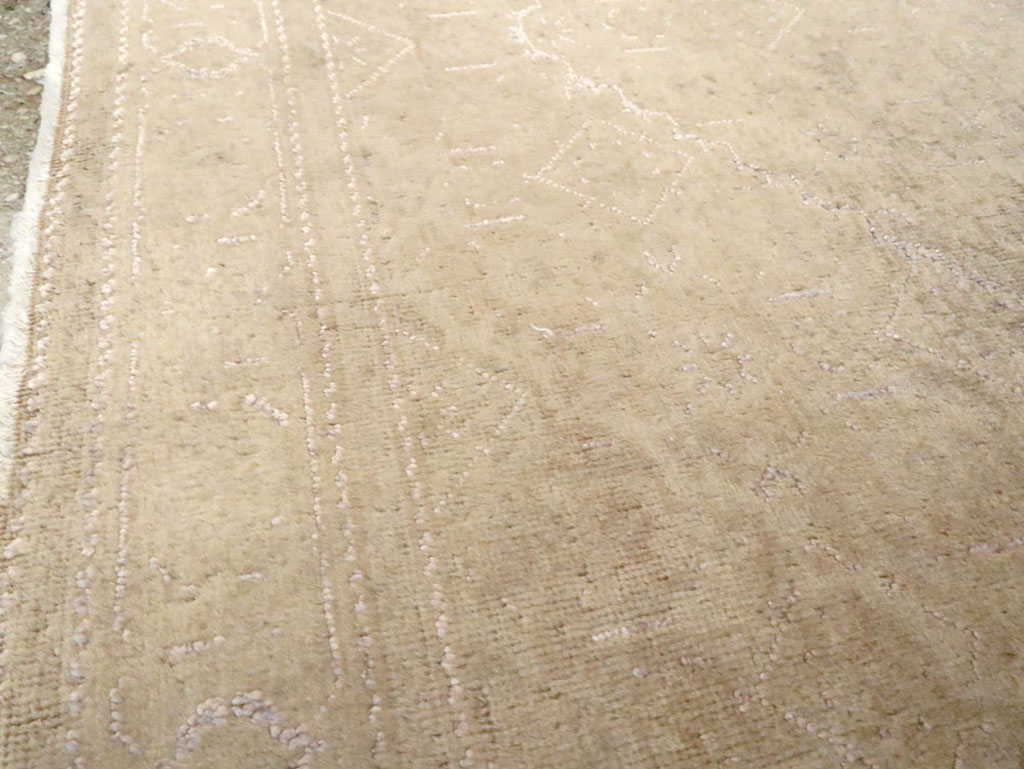 Vintage Persian Tabriz Rug, No.14059 - Gsblank