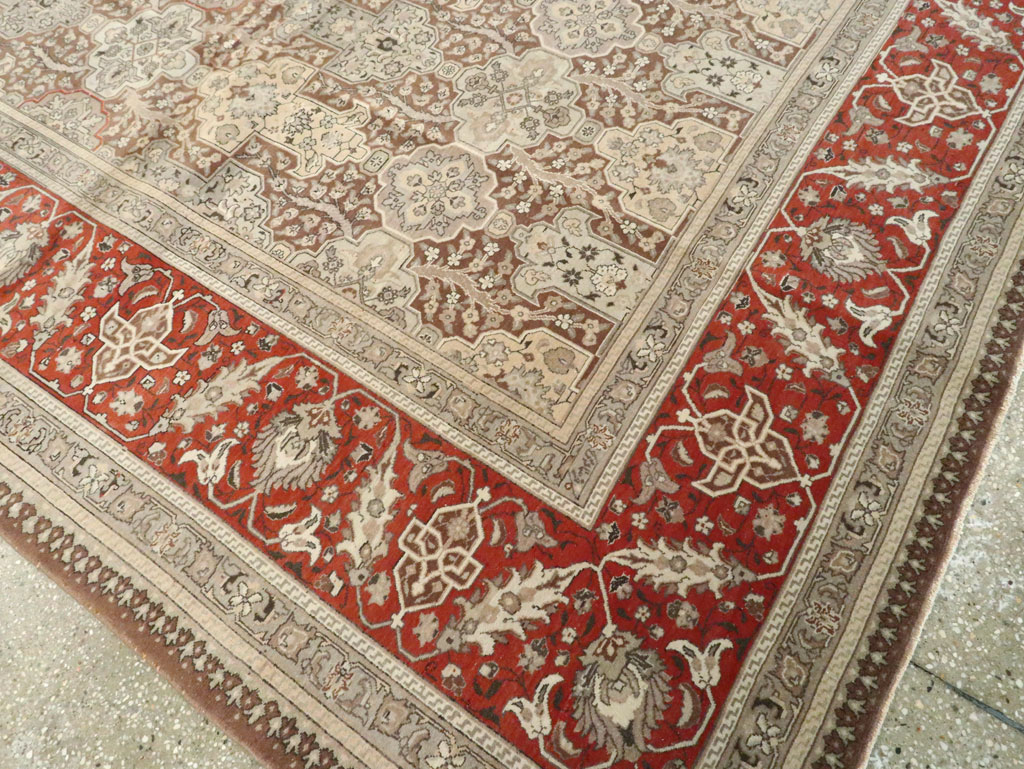 Vintage Persian Tabriz Carpet, No.14061 - Gsblank