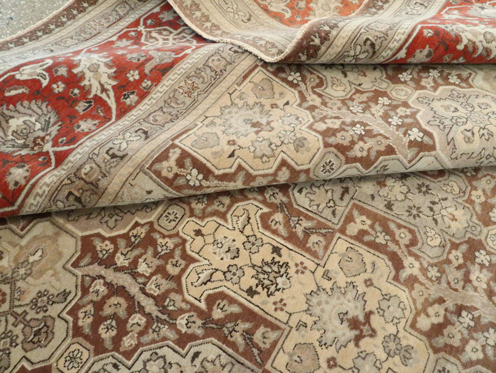 Vintage Persian Tabriz Carpet, No.14061 - Gsblank