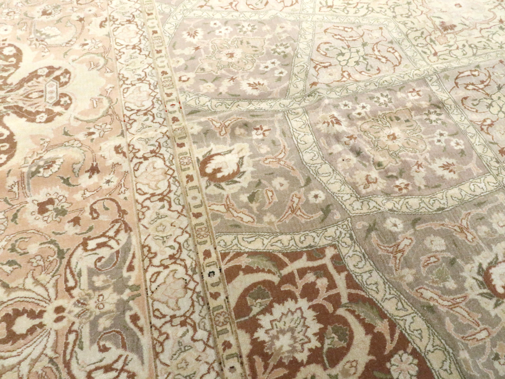 Vintage Persian Tabriz Carpet, No.14064 - Gsblank