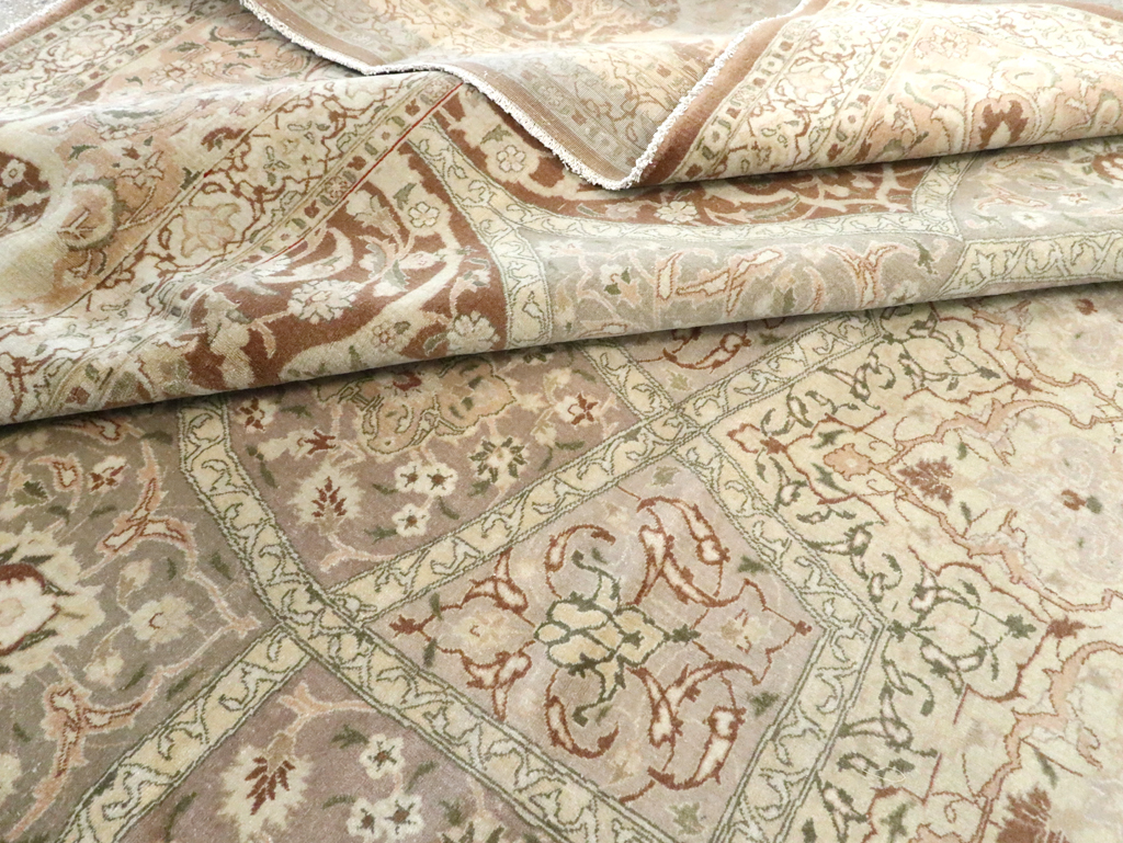 Vintage Persian Tabriz Carpet, No.14064 - Gsblank