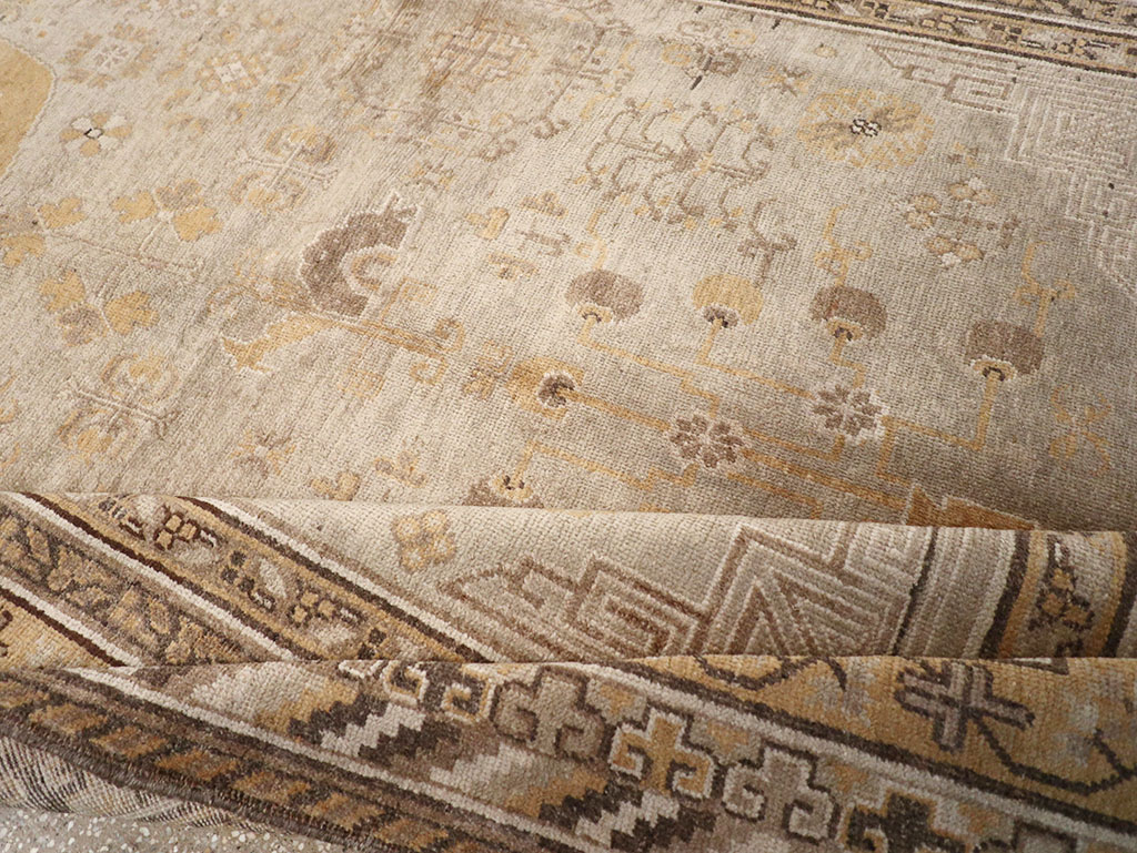 Antique East Turkestan Khotan Carpet, No.14075 - Gsblank