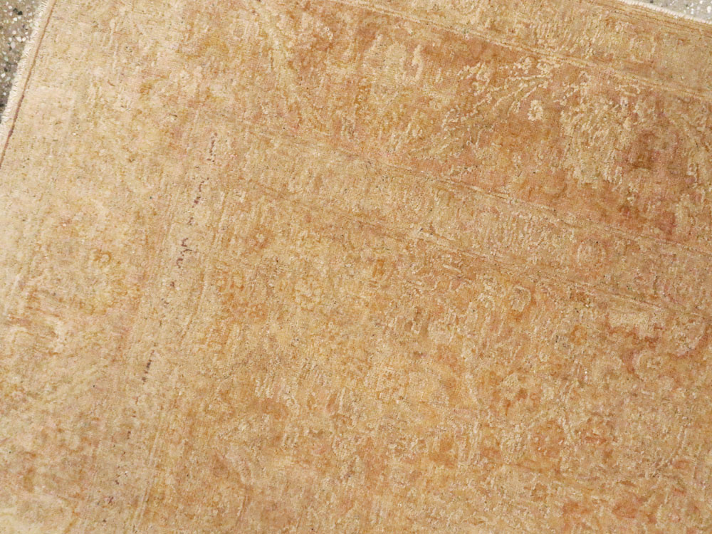 Vintage Persian Tabriz Rug, No.14141 - Gsblank