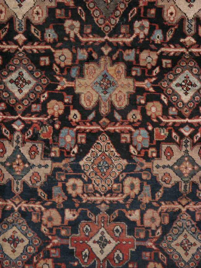 Antique Persian Mahal Carpet, No.14147 - Gsblank
