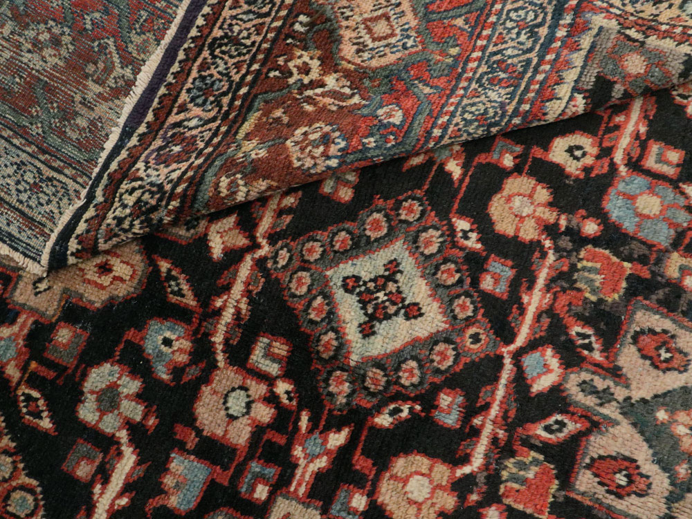 Antique Persian Mahal Carpet, No.14147 - Gsblank