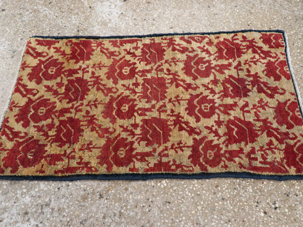 Antique Persian Tabriz Rug, No.14159 - Gsblank