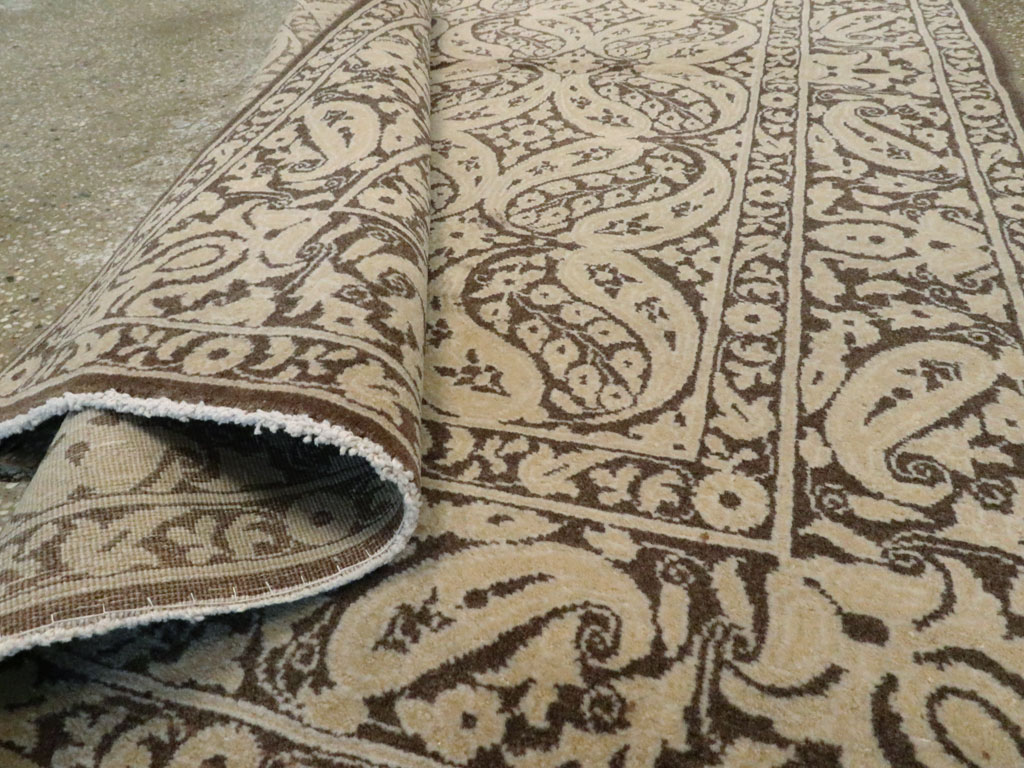 Modern Persian Tabriz Rug, No.14223 - Gsblank