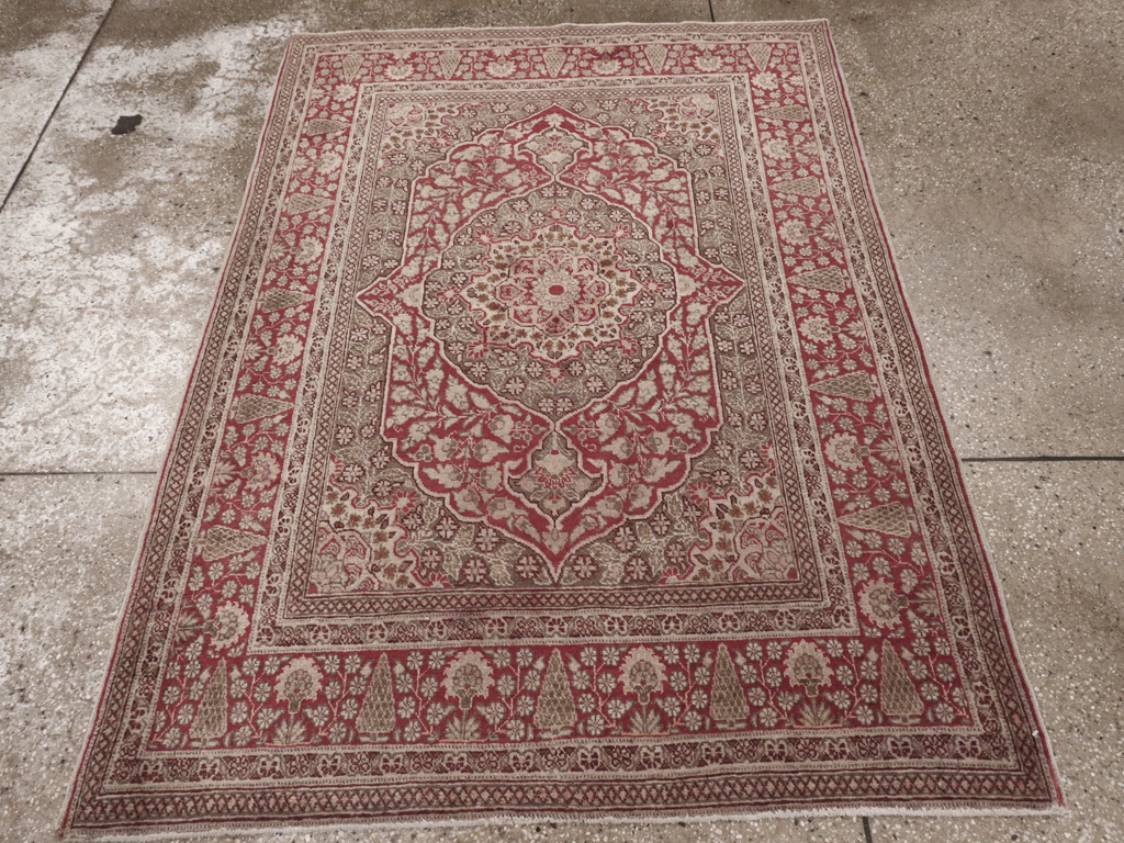 Antique Persian Tabriz Rug, No.14232 - Gsblank