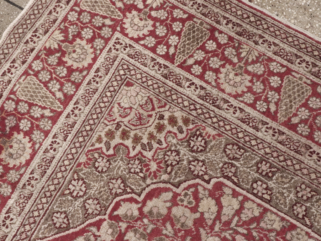 Antique Persian Tabriz Rug, No.14232 - Gsblank