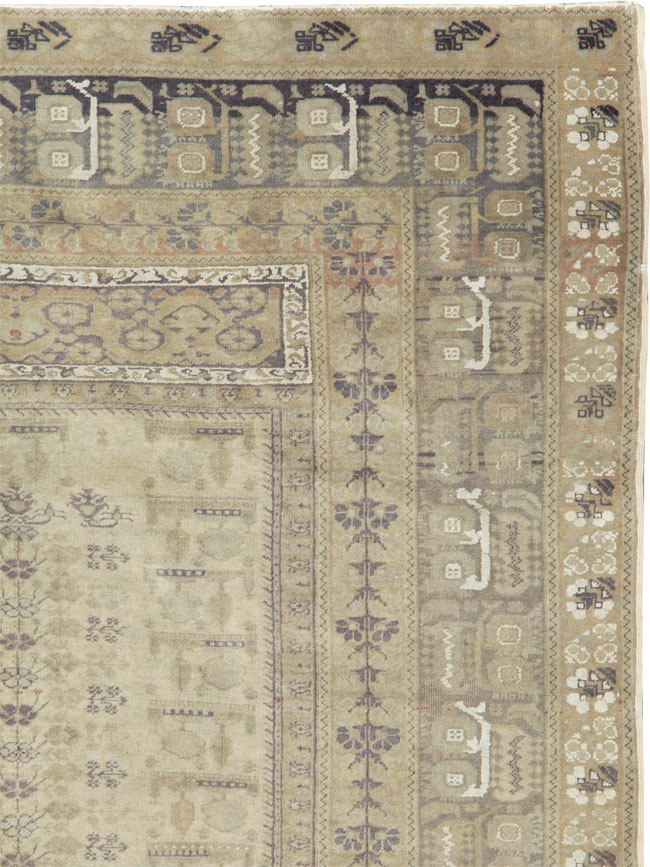Antique Turkish Sivas Rug, No.14234 - Gsblank