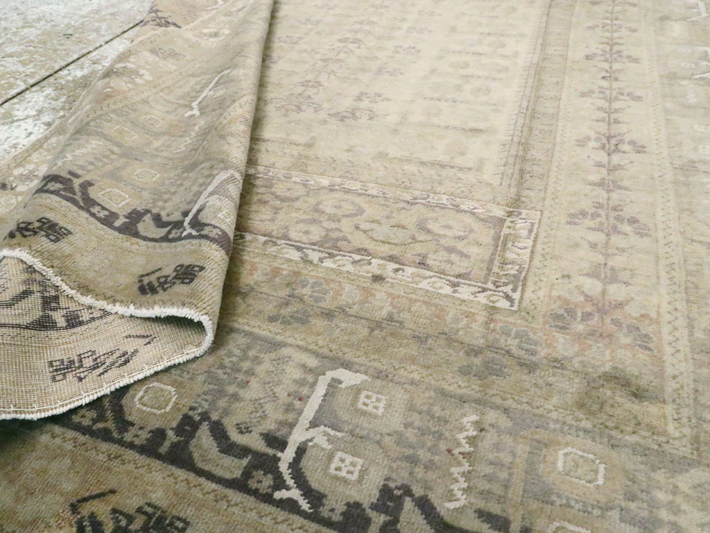 Antique Turkish Sivas Rug, No.14234 - Gsblank