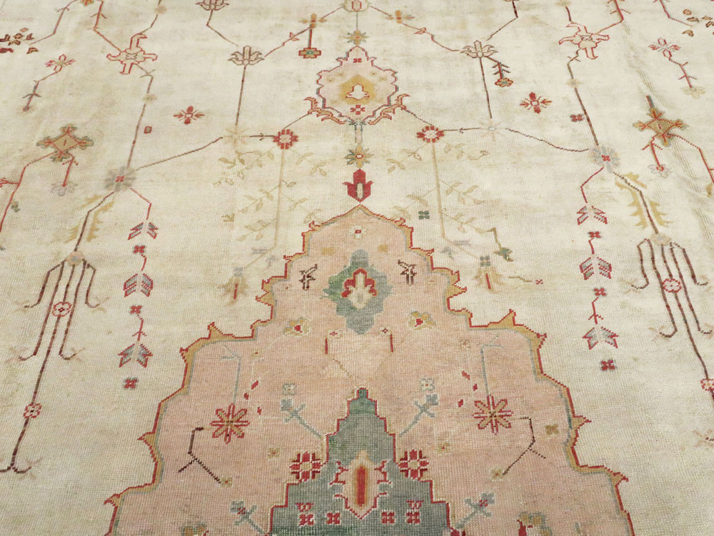 Antique Turkish Oushak Carpet, No.14236 - Gsblank