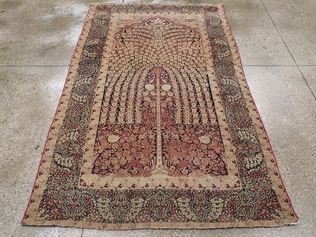 Antique Persian Lavar Kerman Rug, No.14258 - Gsblank