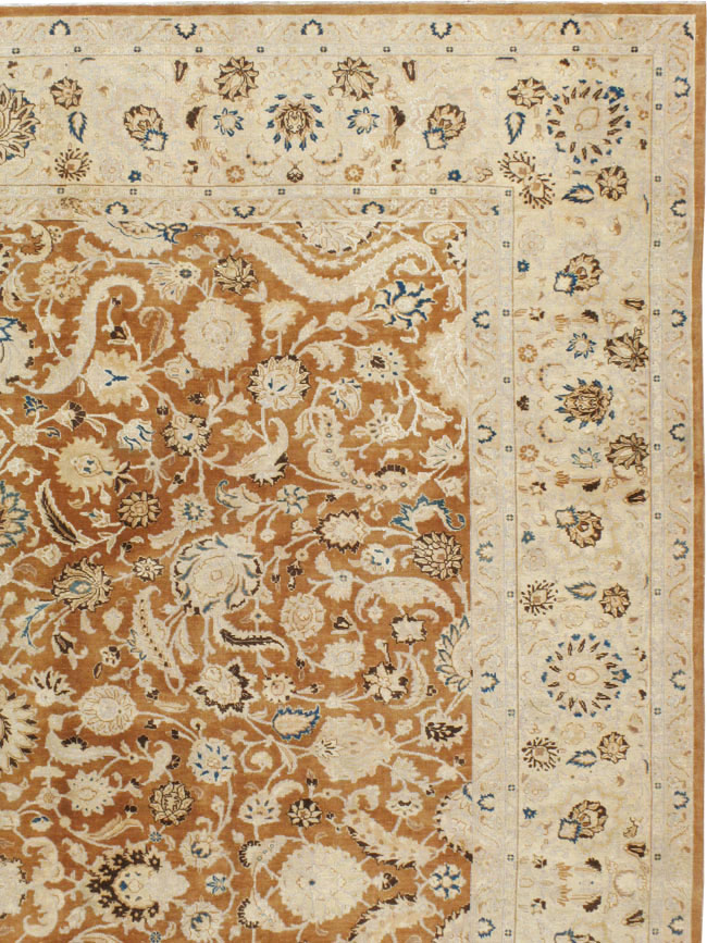 Antique Persian Tabriz Rug, No.14306 - Gsblank