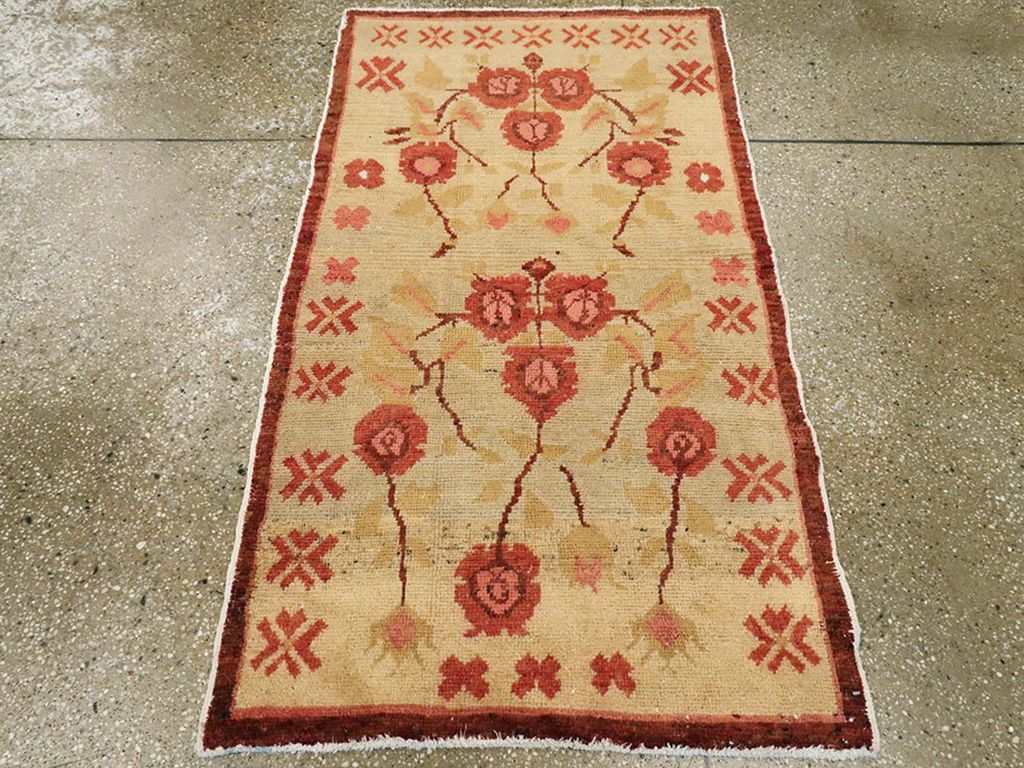 Vintage Turkish Anatolian Throw Rug, No.14326 - Gsblank