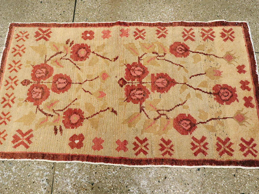 Vintage Turkish Anatolian Throw Rug, No.14326 - Gsblank