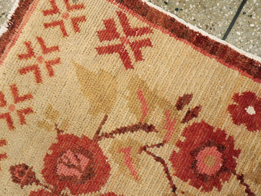 Vintage Turkish Anatolian Throw Rug, No.14326 - Gsblank