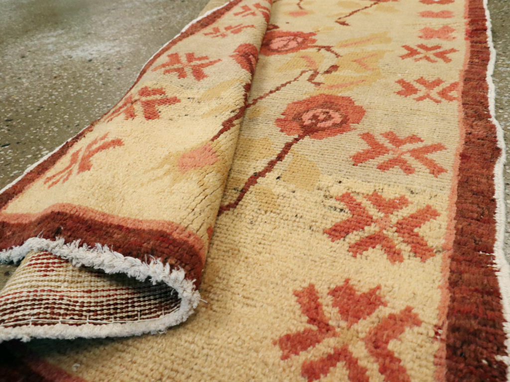 Vintage Turkish Anatolian Throw Rug, No.14326 - Gsblank