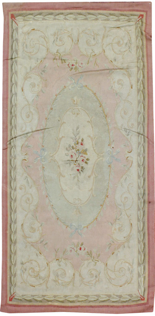 Antique French Aubusson Rug, No.14331 - Gsblank