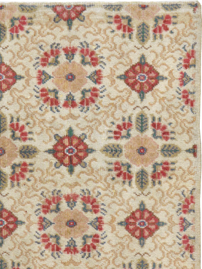 Vintage Anatolian Rug, No.14333 - Gsblank