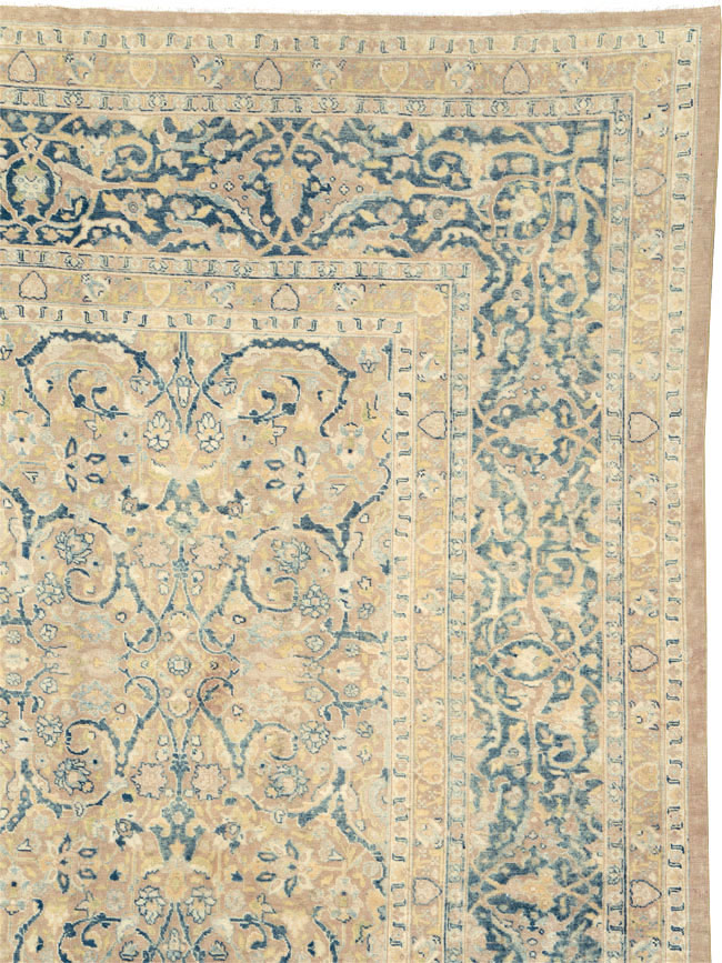 Antique Persian Tabriz Carpet, No.14385 - Gsblank