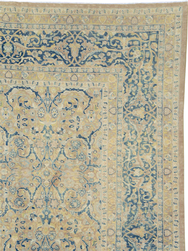 Antique Persian Tabriz Carpet, No.14385 - Gsblank