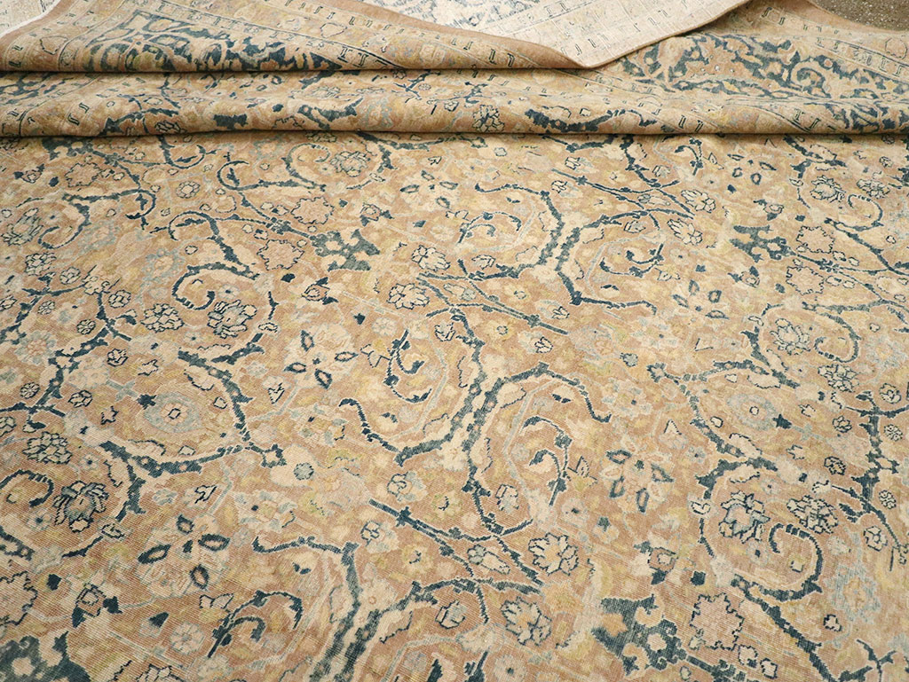 Antique Persian Tabriz Carpet, No.14385 - Gsblank