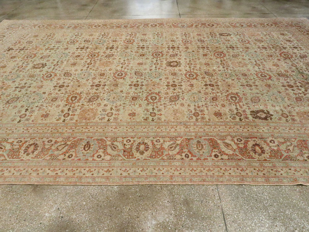 Antique Persian Tabriz Carpet, No.14391 - Gsblank