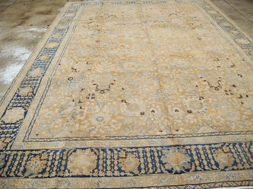 Antique Persian Tabriz Carpet, No.14432 - Gsblank
