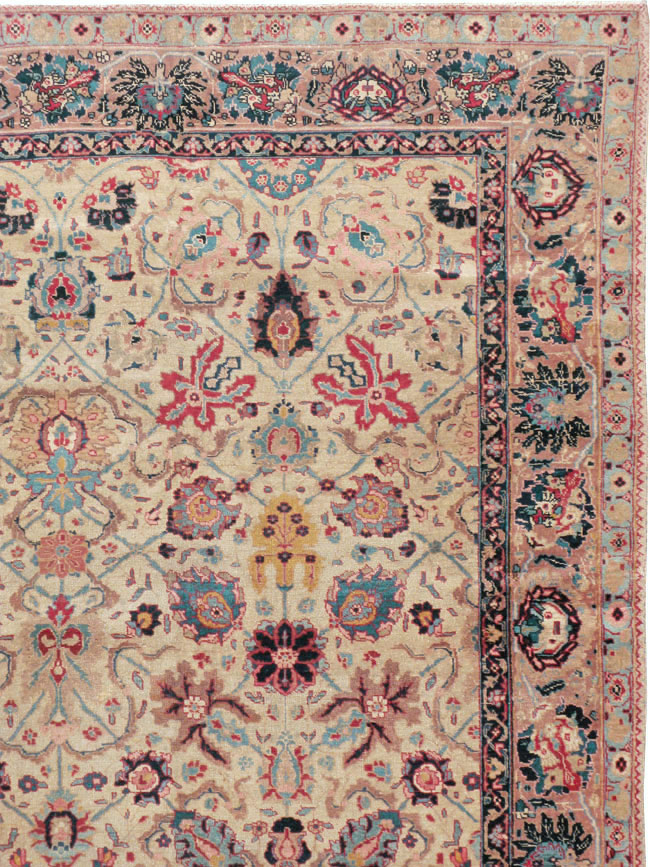 Antique Persian Tabriz Carpet, No.14434 - Gsblank