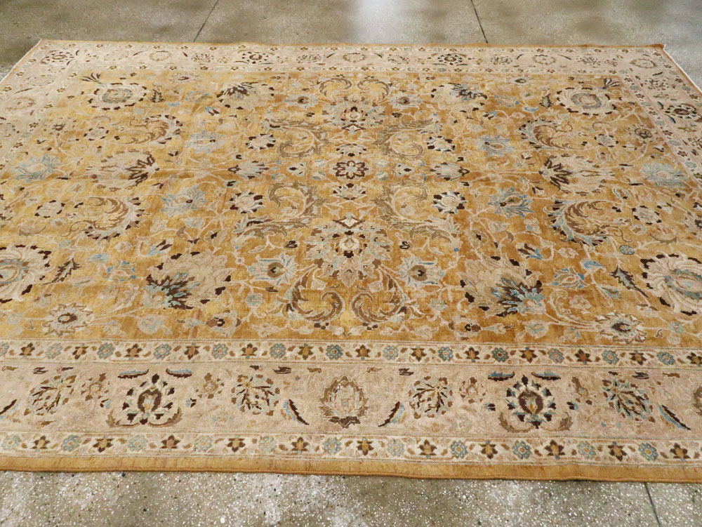 Antique Persian Tabriz Carpet, No.14435 - Gsblank