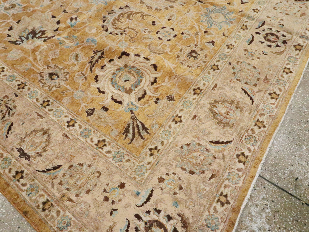 Antique Persian Tabriz Carpet, No.14435 - Gsblank