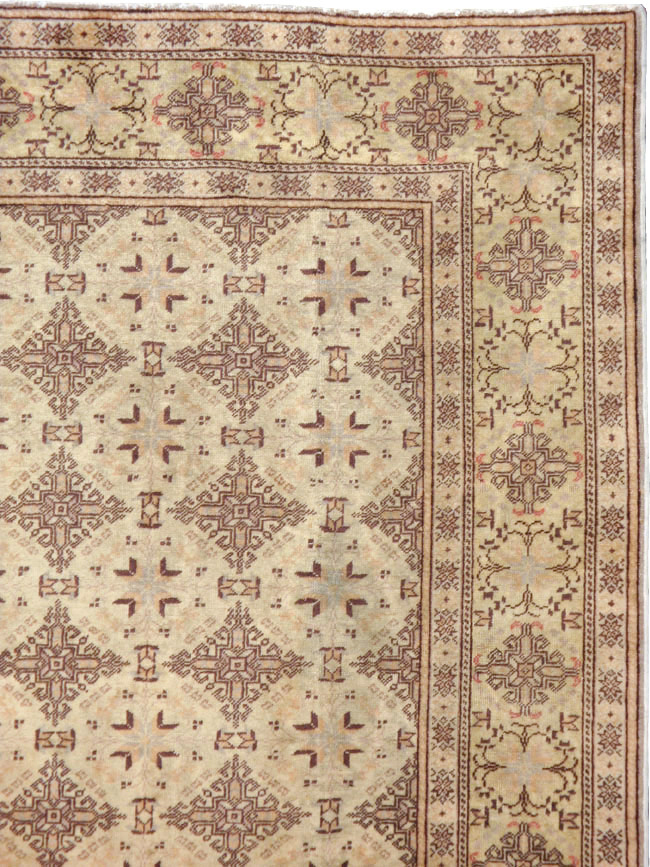 Vintage Turkish Sivas Carpet, No.14444 - Gsblank