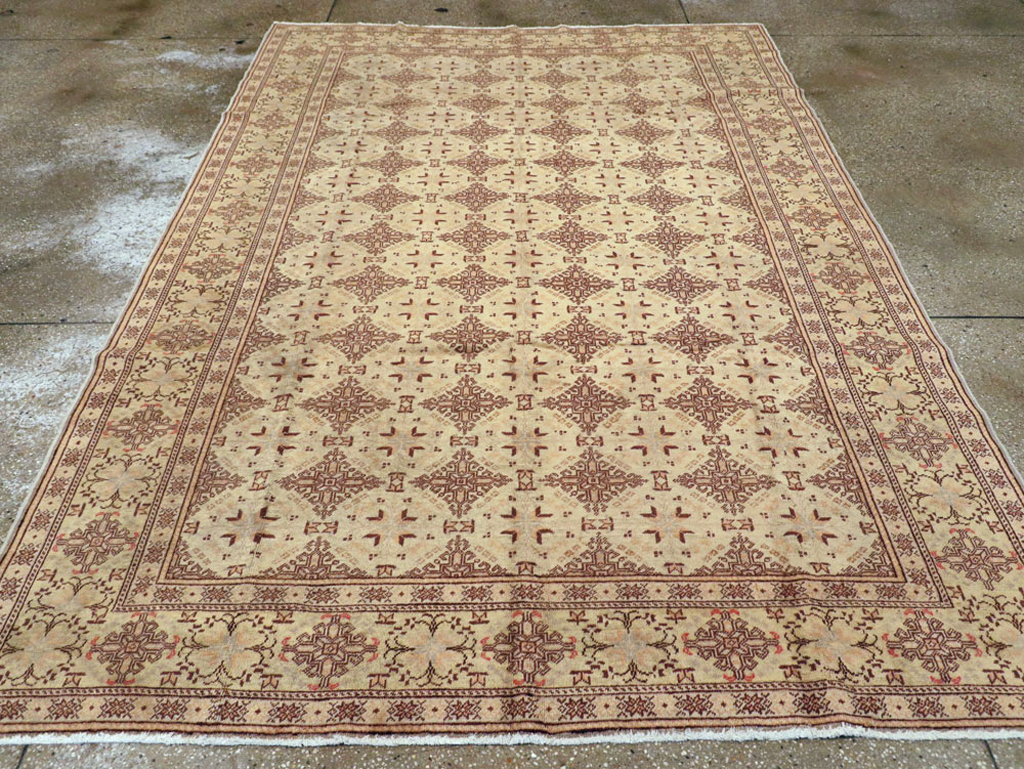 Vintage Turkish Sivas Carpet, No.14444 - Gsblank