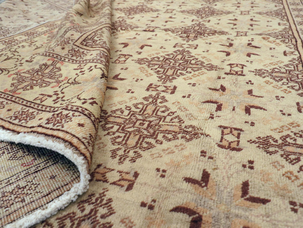 Vintage Turkish Sivas Carpet, No.14444 - Gsblank