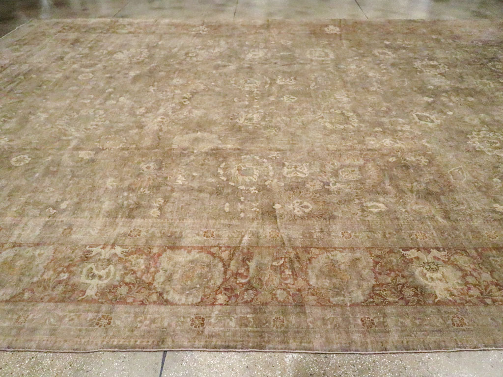 Antique Persian Tabriz Carpet, No.14454 - Gsblank